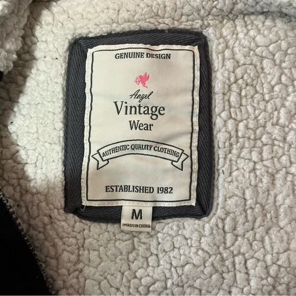 Vintage Wear Love Women’s Zip Up Hoodie jacket - Picture 7 of 9